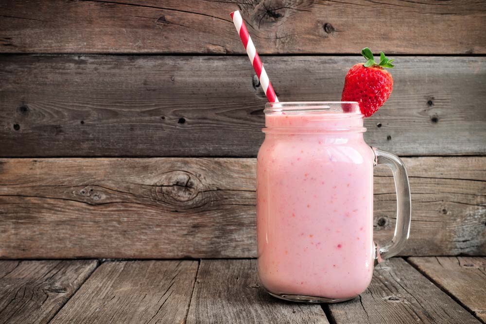 vegetarian nutrition : avocado and strawberry smoothie