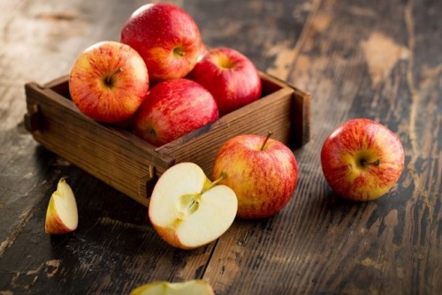 La pomme, aliment parfait pour arrêter de grignoter