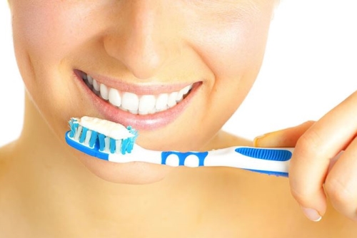 Brossage des dents, astuce pour arrêter le grignotage